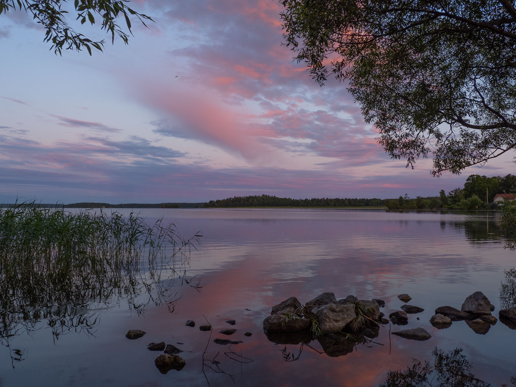 Белые ночи на озере Mälaren Автор: Сутормина Марина